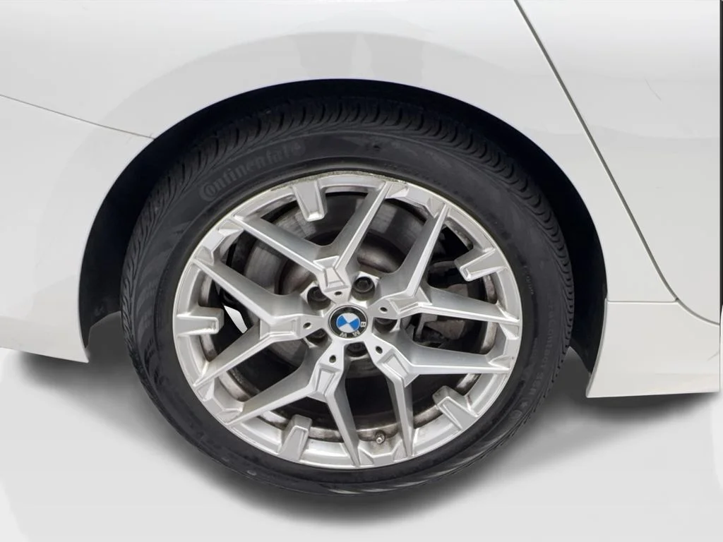 Used 2025 White BMW 330i image 16