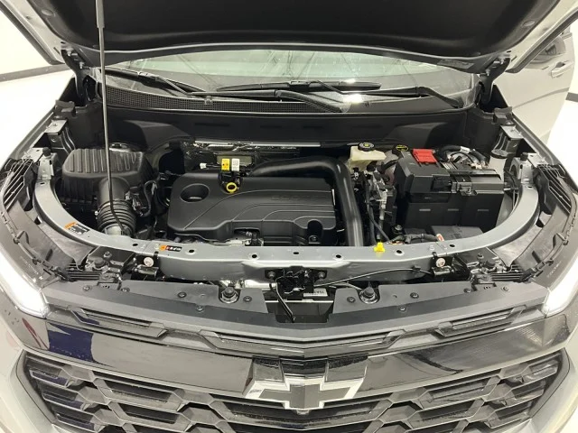 New 2026 Sterling Gray Metallic Chevrolet LT image 31