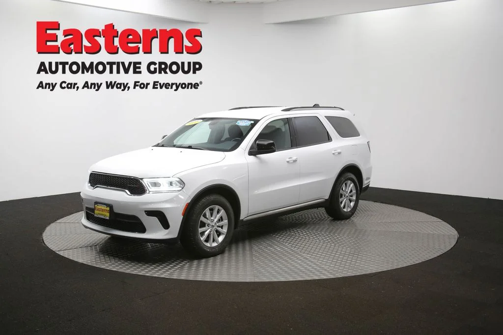 Used 2023 White Dodge SXT image 52