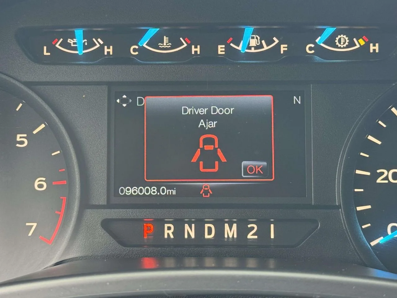 Used 2017 Shadow Black Ford XL image 25