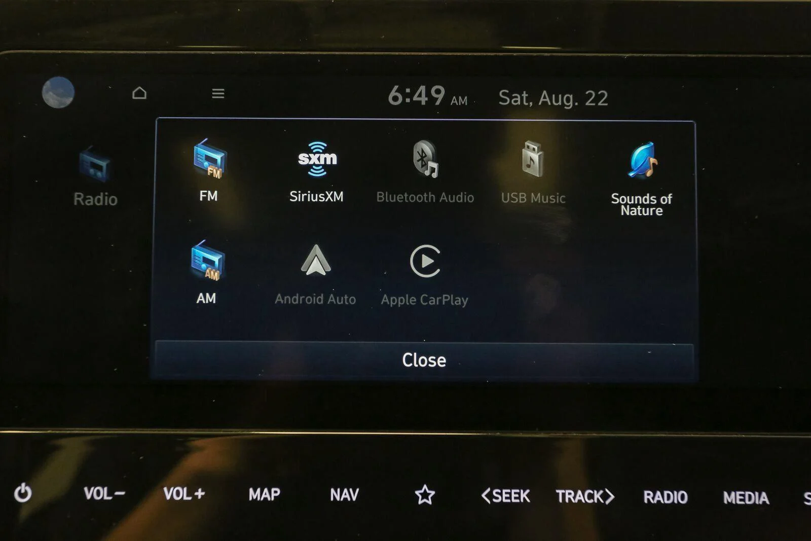 Used 2023 Amazon Gray Hyundai SEL Convenience image 31