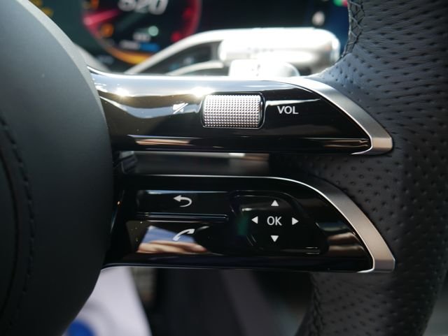 New 2027 Obsidian Black Metallic Mercedes-Benz GLE 450 image 11