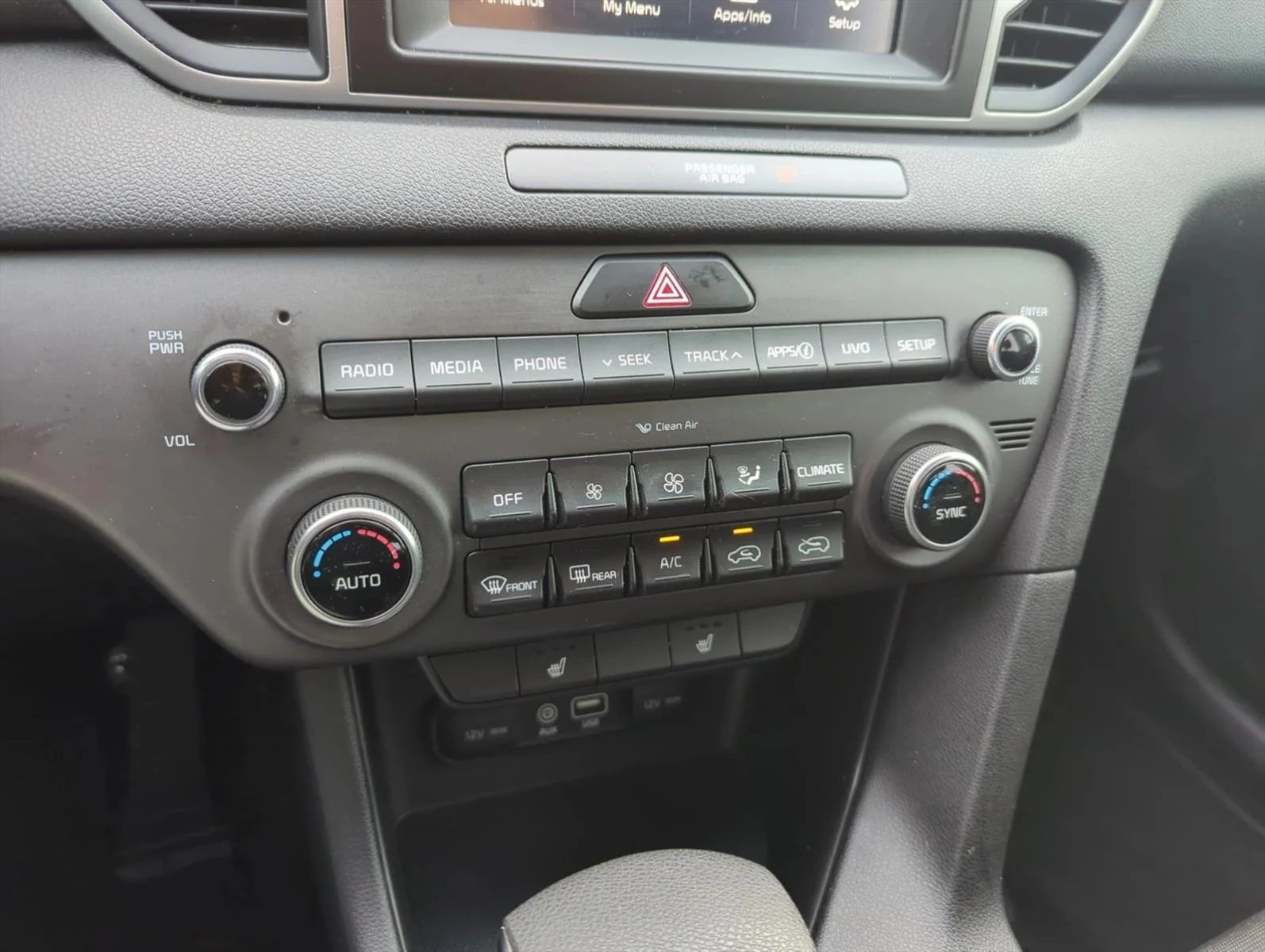 Used 2017 Clear White Kia LX image 20