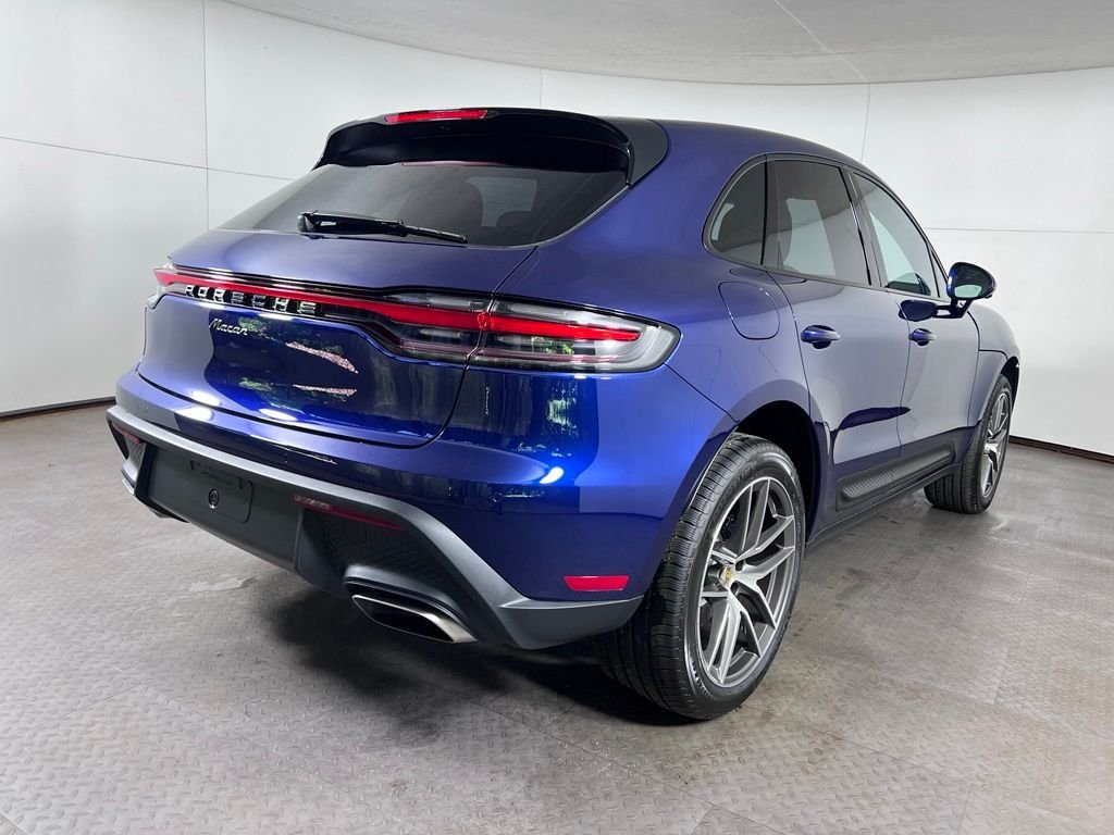 New 2026 Gentian Blue Metallic Porsche  image 7