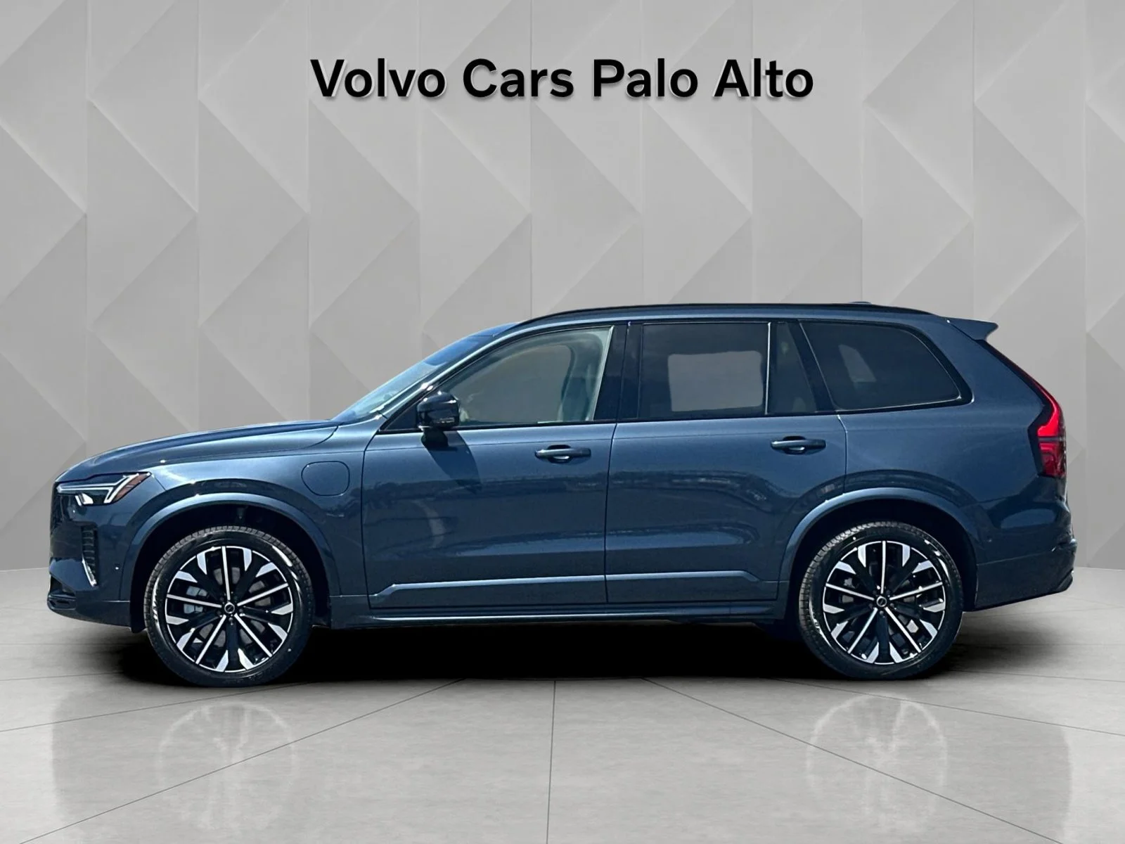 New 2026 Blue Volvo T8 Ultra image 5