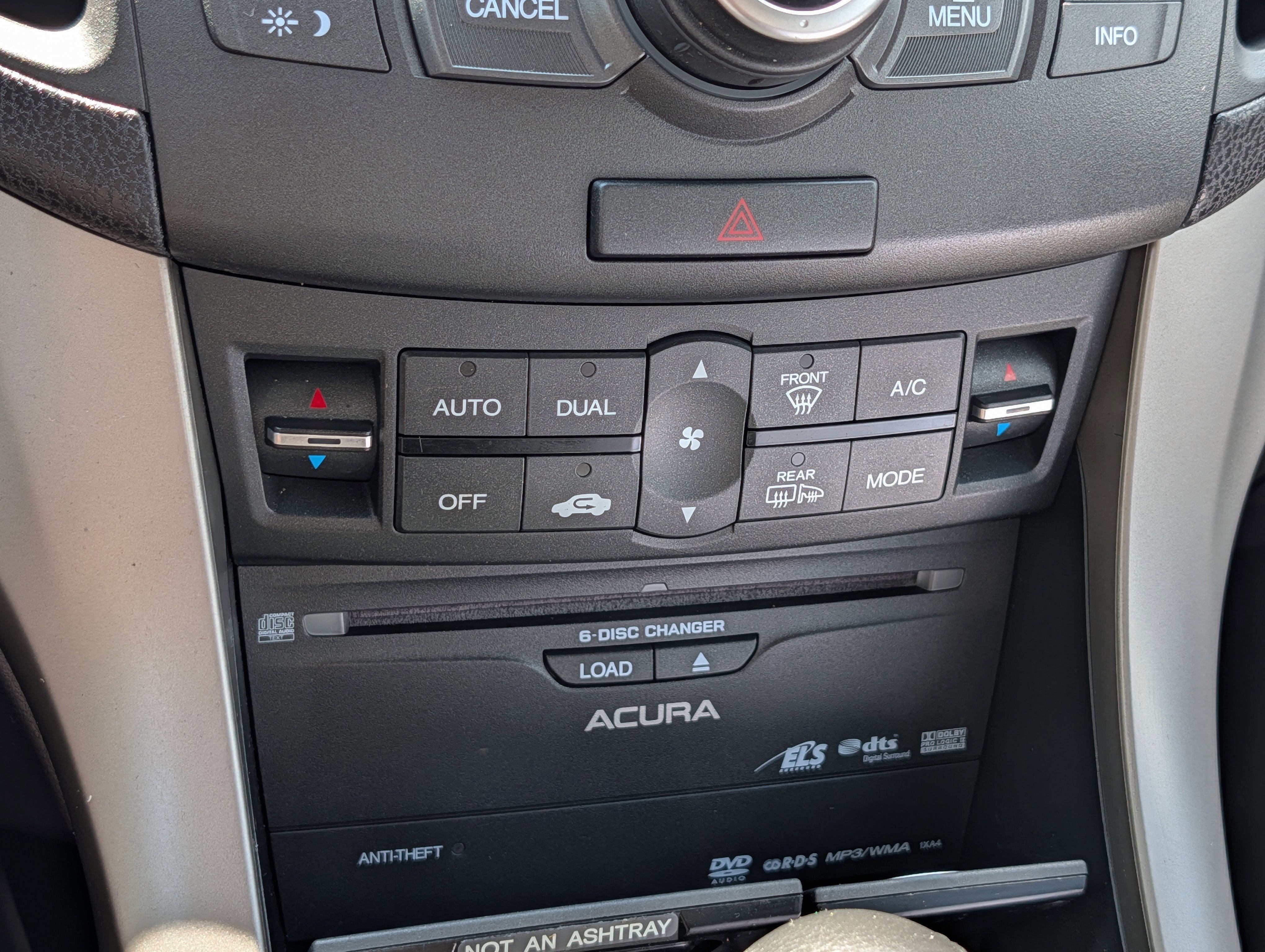 Used 2010 Crystal Black Pearl Acura  image 23