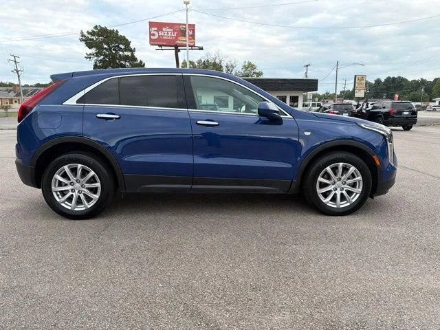 Used 2022 Blue Cadillac Luxury image 6