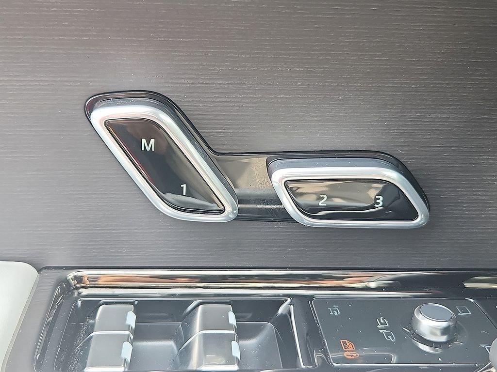 2025 Land Rover Range Rover Sport SE - Photo 23