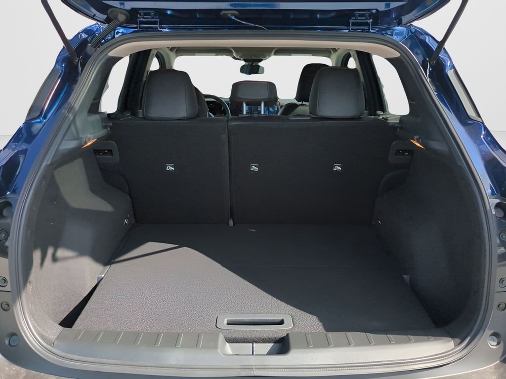 2026 Nissan KICKS SR - Photo 12