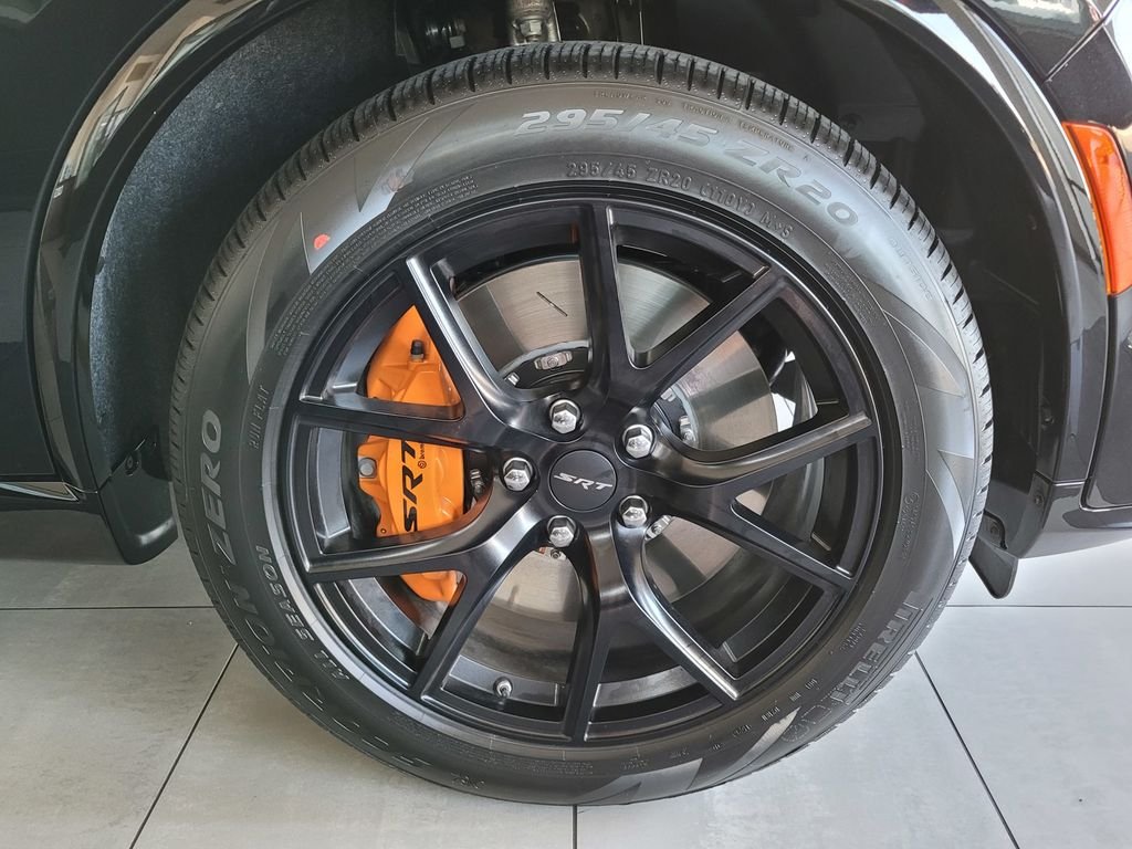 New 2026 Diamond Black Clear-Coat Exterior Paint Dodge SRT Hellcat image 5