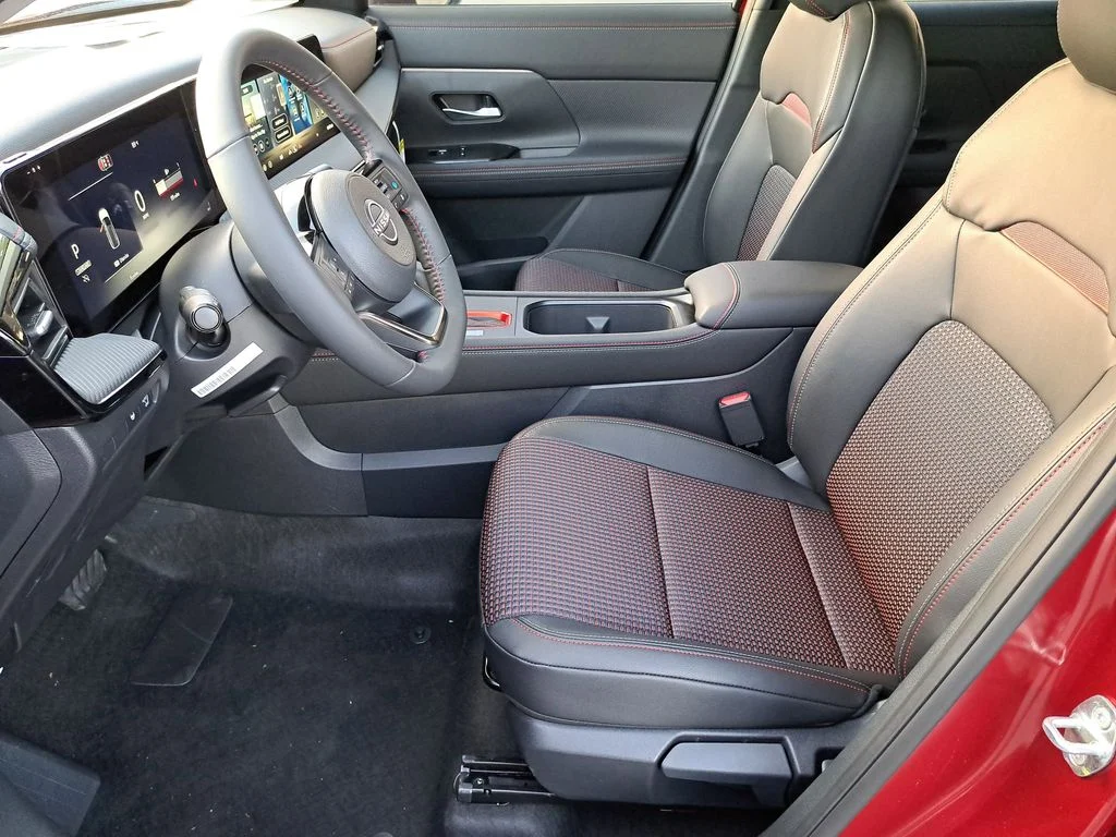 2026 Nissan KICKS SR - Photo 19
