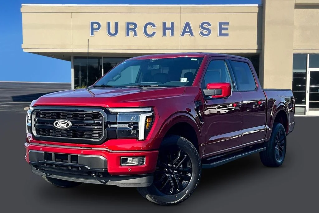 New 2026 Ruby Red Metallic Tinted Clearcoat Ford Lariat® image 2