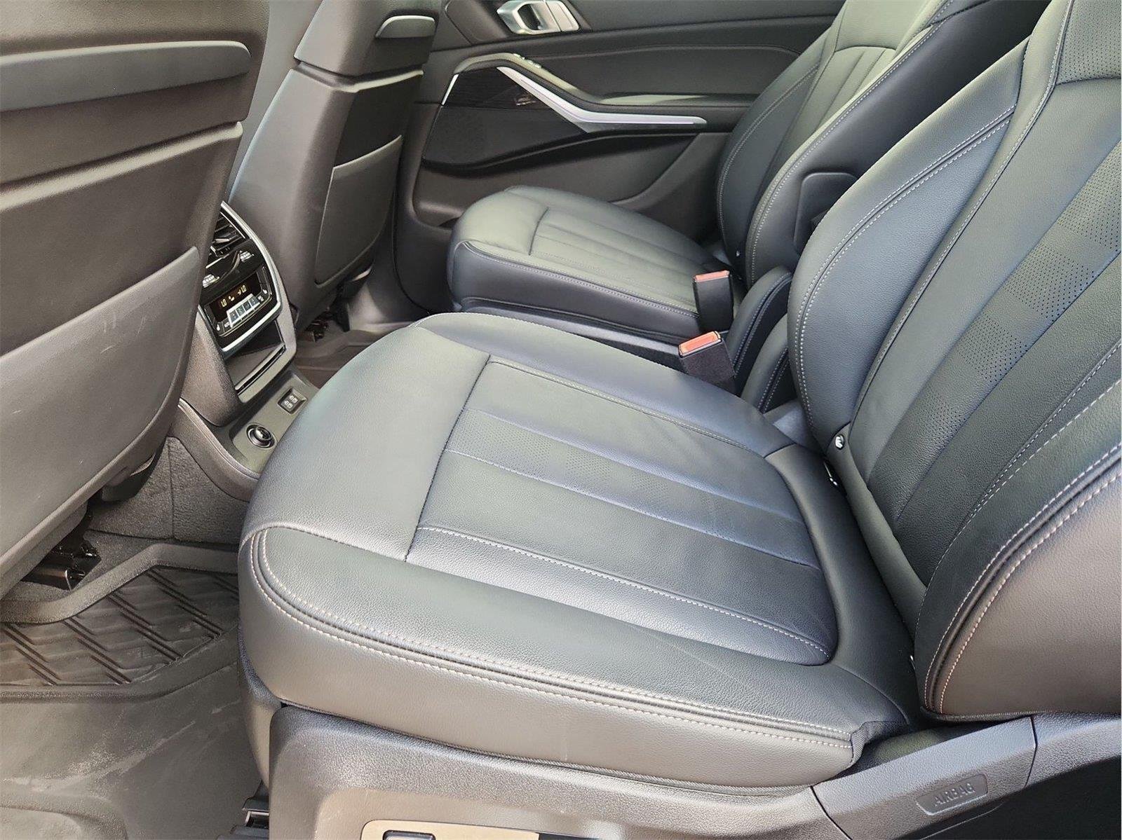 2022 BMW X7 xDrive40i Gray at Mercedes-Benz of Houston North