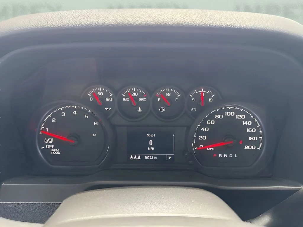 Used 2024 Summit White GMC Pro image 12
