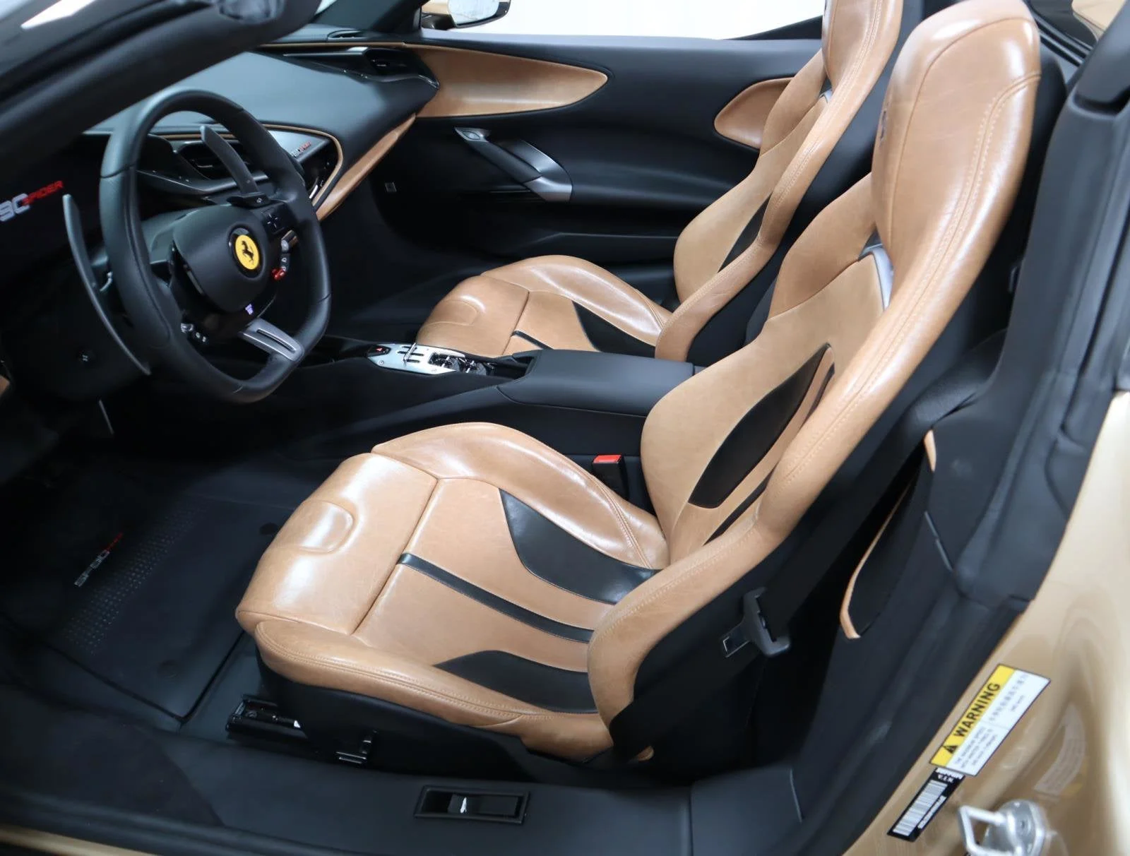 Used 2022 Extra Sample Ferrari  image 15