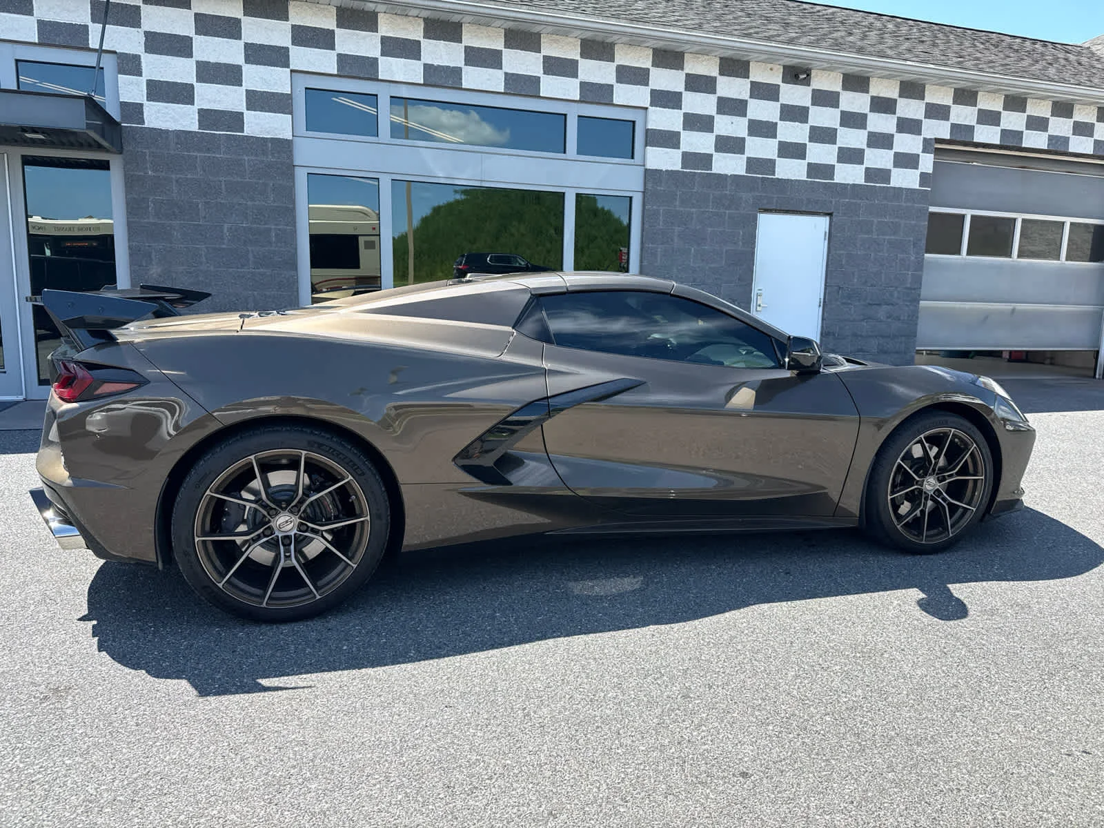 Used 2021 Zeus Bronze Metallic Chevrolet 2LT image 3