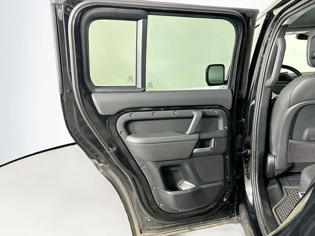 Used 2025 Black Land Rover S image 22