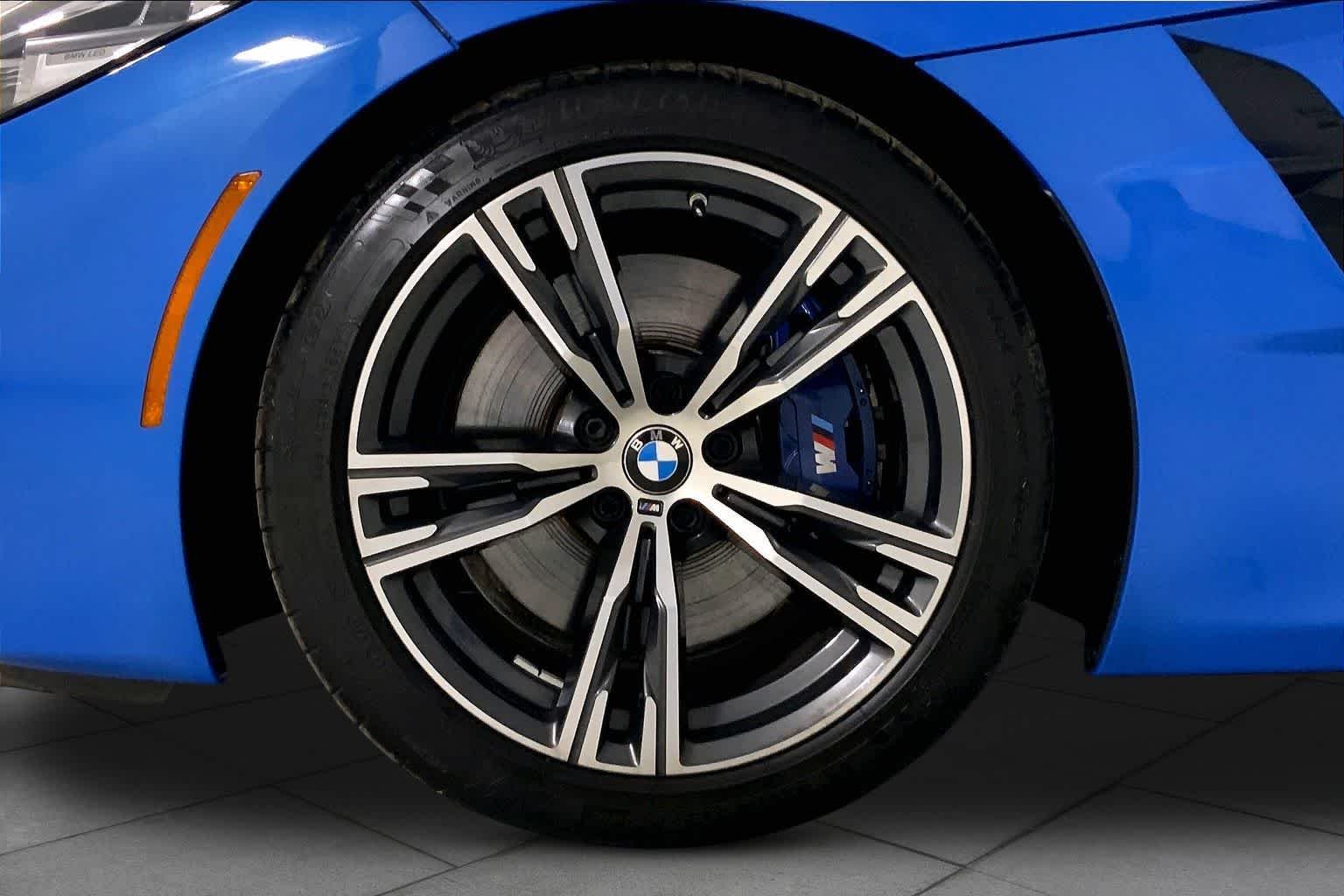 Used 2020 Misano Blue Metallic BMW sDriveM40i image 10