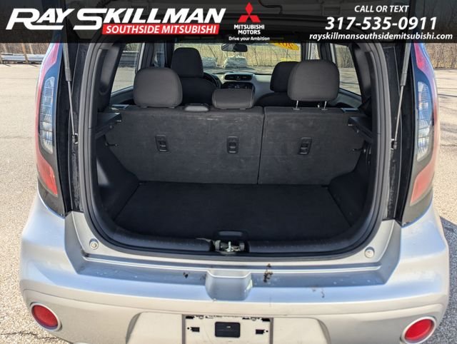 Used 2017 Silver Kia Plus image 8