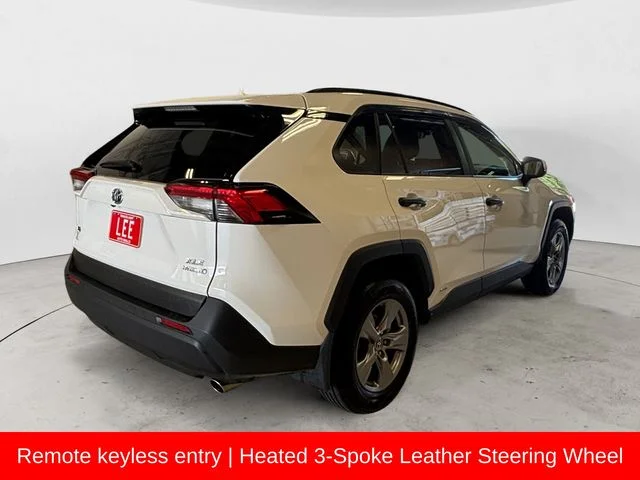 Used 2023 Ice Cap Toyota XLE image 6