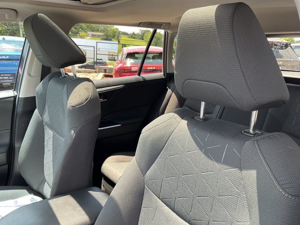 Used 2022 Magnetic Gray Metallic Toyota Hybrid XLE image 22