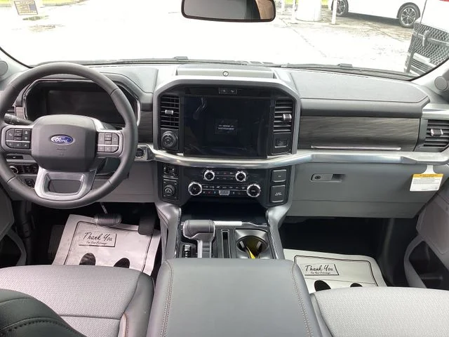 New 2026 Star White Metallic Tri-Coat Ford Lariat® image 18