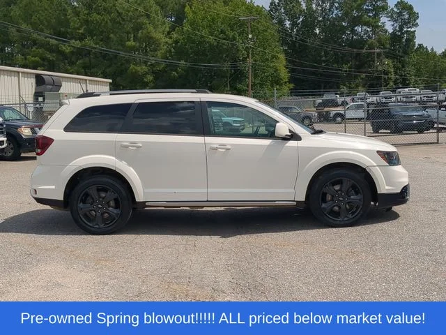 Used 2020 White Dodge Crossroad image 14