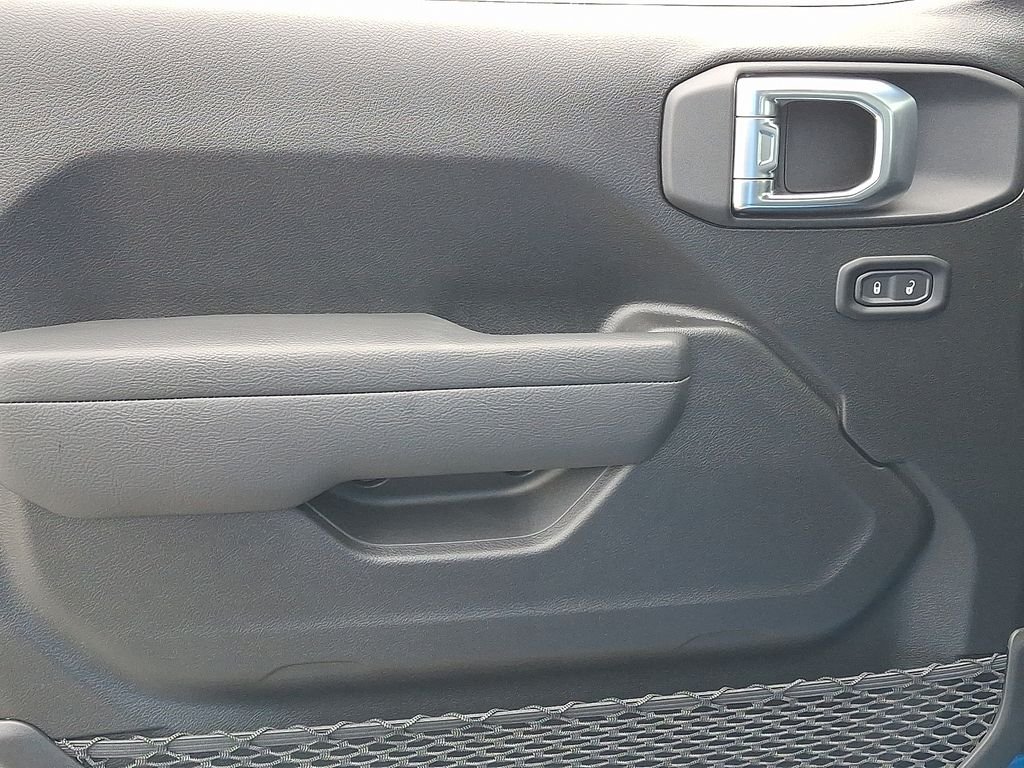 New 2026 Hydro Blue Pearlcoat Jeep Sport image 8