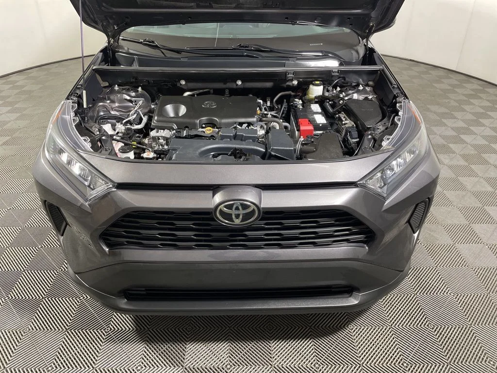 Used 2022 Gray Toyota LE image 25