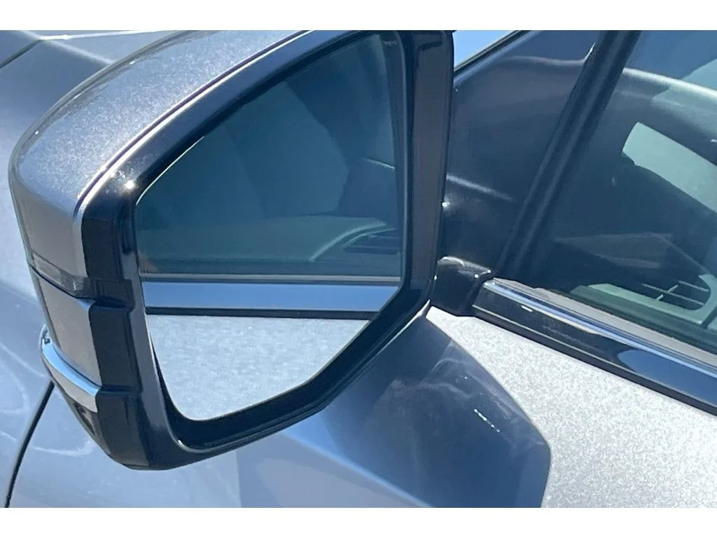 Used 2026 SOLAR SILVER ME Acura w/Technology Package image 54