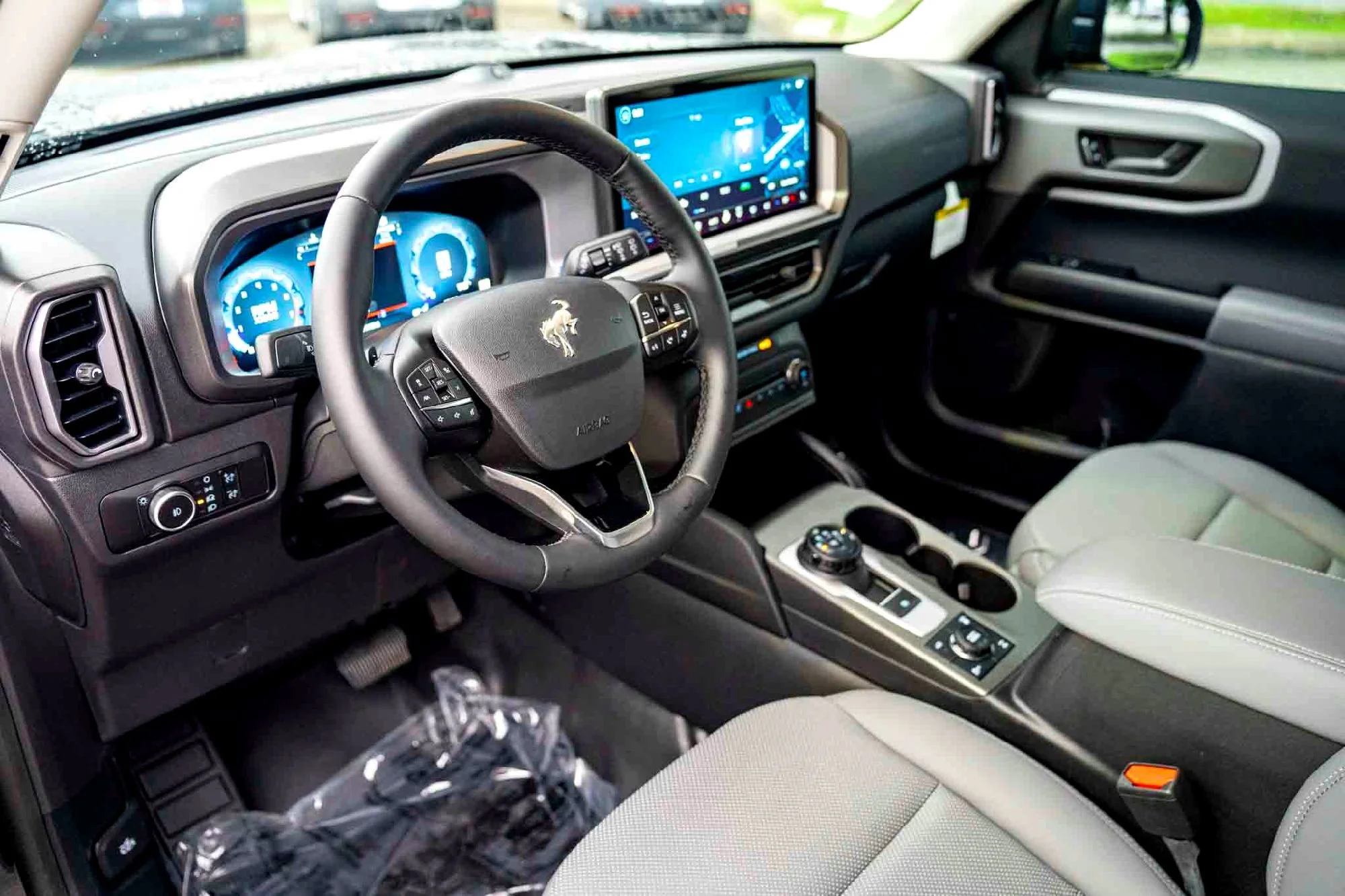 New 2026 Shadow Black Ford Badlands image 10