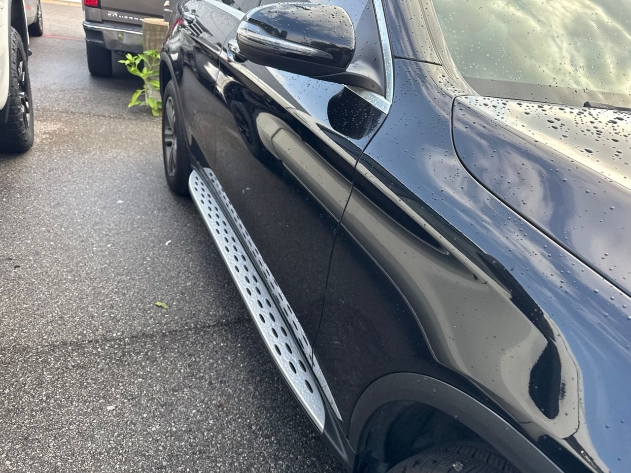 Used 2018 Black Mercedes-Benz GLC 300 image 5