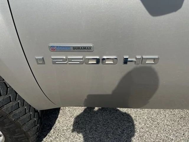 2007 GMC Sierra 2500HD SLT - Photo 9