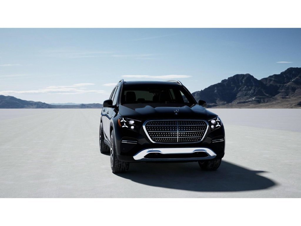 New 2027 Black Mercedes-Benz GLS 450 image 8