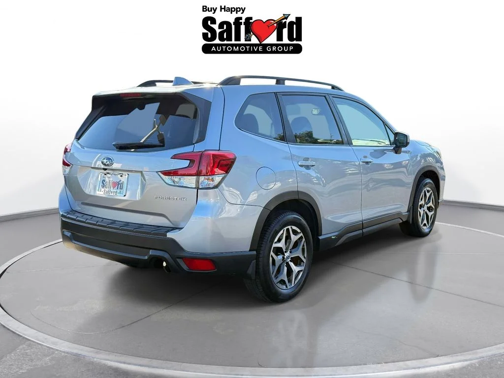 Used 2019 Silver Subaru Premium image 9