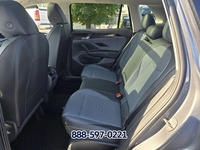New 2026 GRAY Volkswagen 2.0T SE image 8