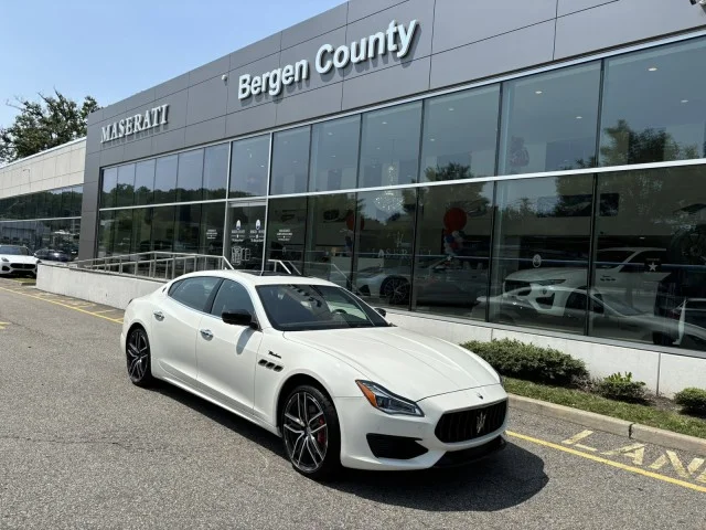 Used 2024 Bianco Maserati Modena Ultima Q4 ~ Rare Specification | Over $145K MSRP image 42