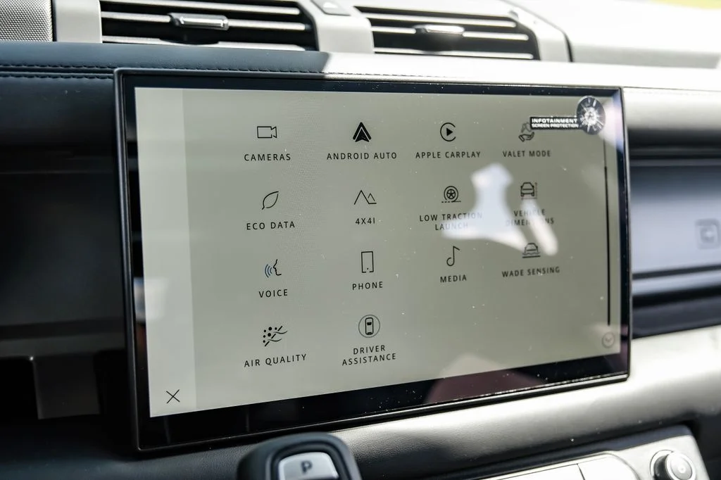 2025 Land Rover Defender V8 - Photo 33