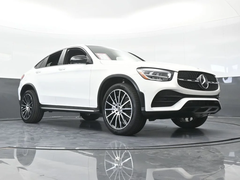 Used 2022 Diamond White Mercedes-Benz GLC 300 Coupe image 75