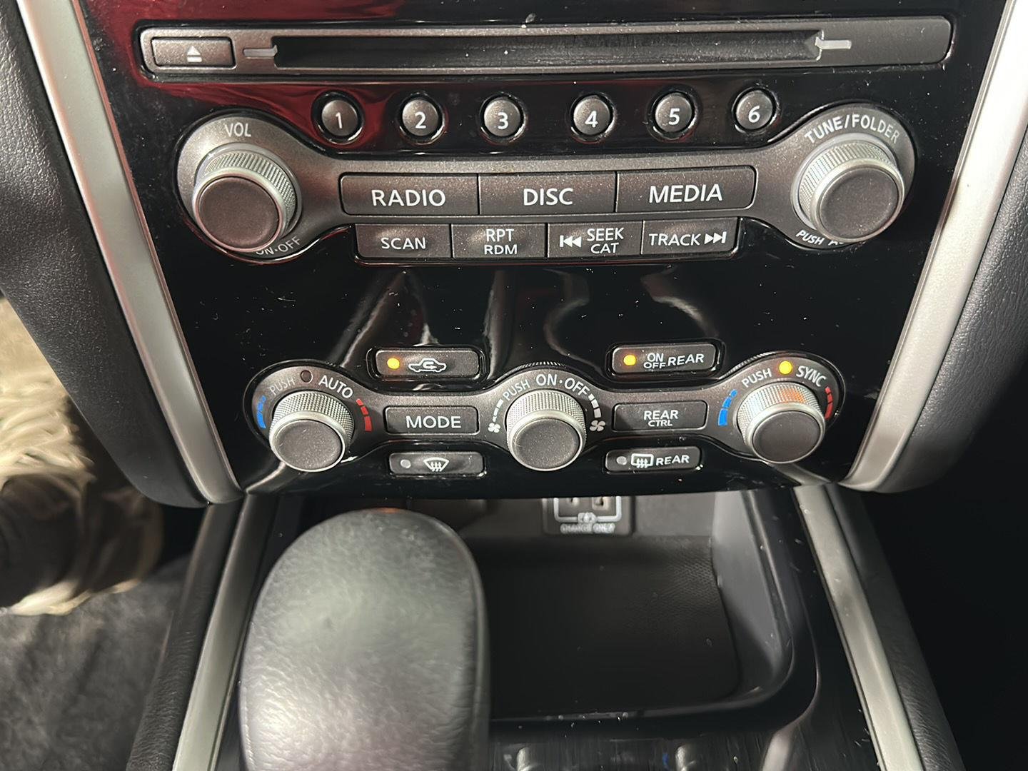 Used 2019 Midnight Pine Metallic Nissan SV image 17