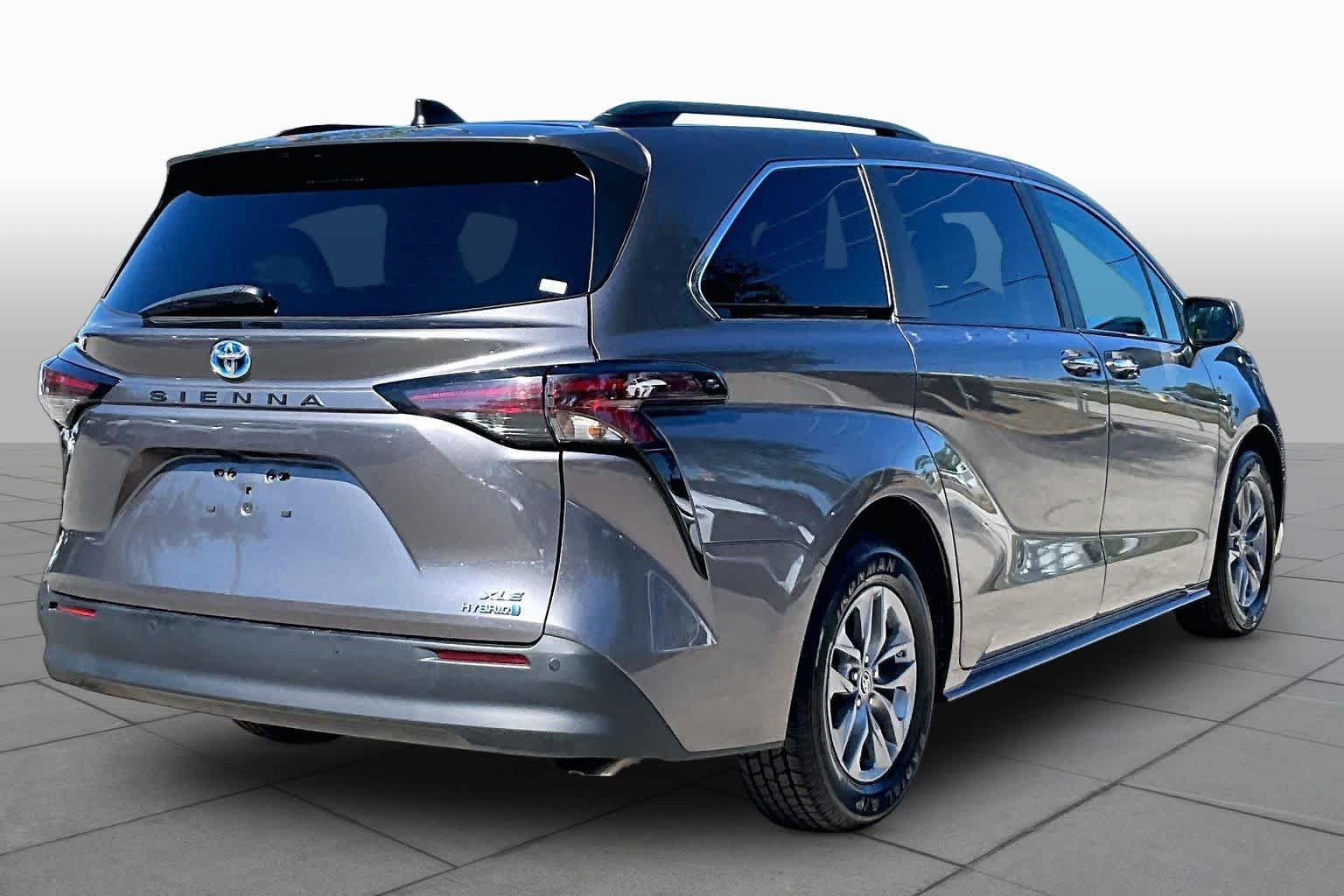 Used 2024 Predawn Gray Mica Toyota XLE image 13