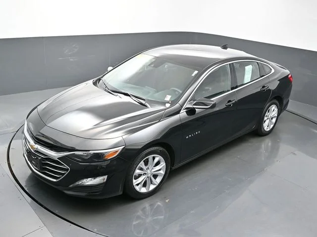 Used 2025 Black Chevrolet LT image 40