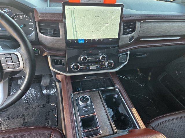 Used 2024 White Ford Limited image 17