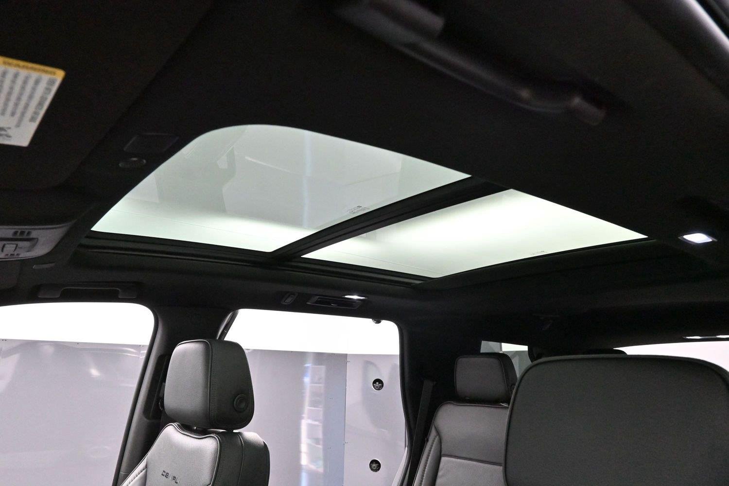 Used 2021 ONYX BLACK GMC Denali image 32