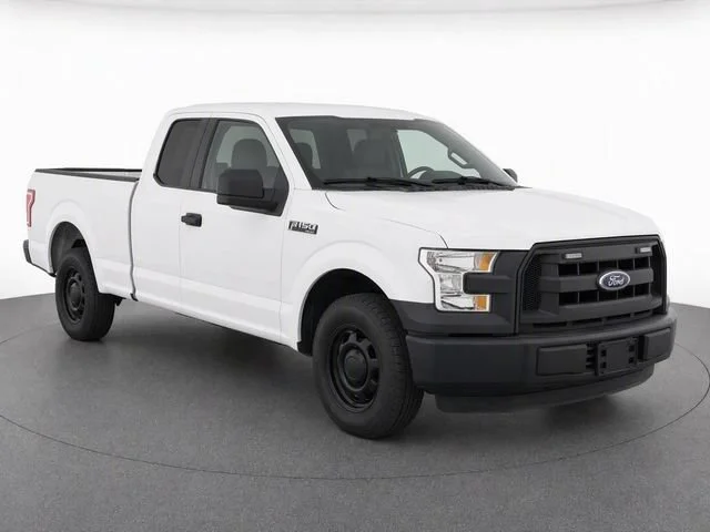Used 2015 Oxford White Ford XL image 1