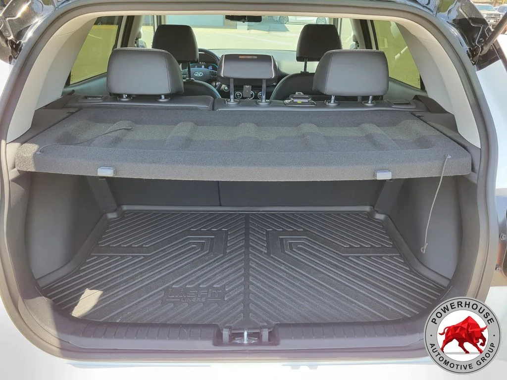 Used 2025 White Hyundai Limited image 14