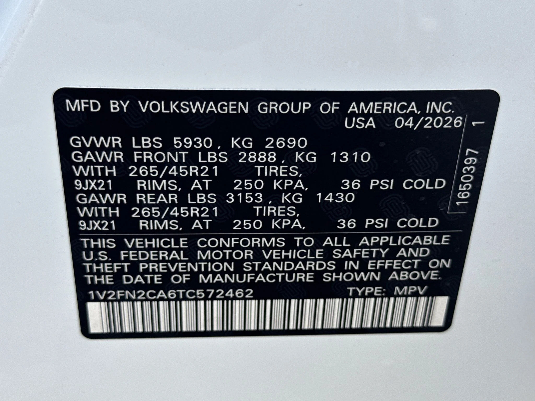 New 2026 Opal White Pearl Volkswagen 2.0T SEL Premium R-Line image 35