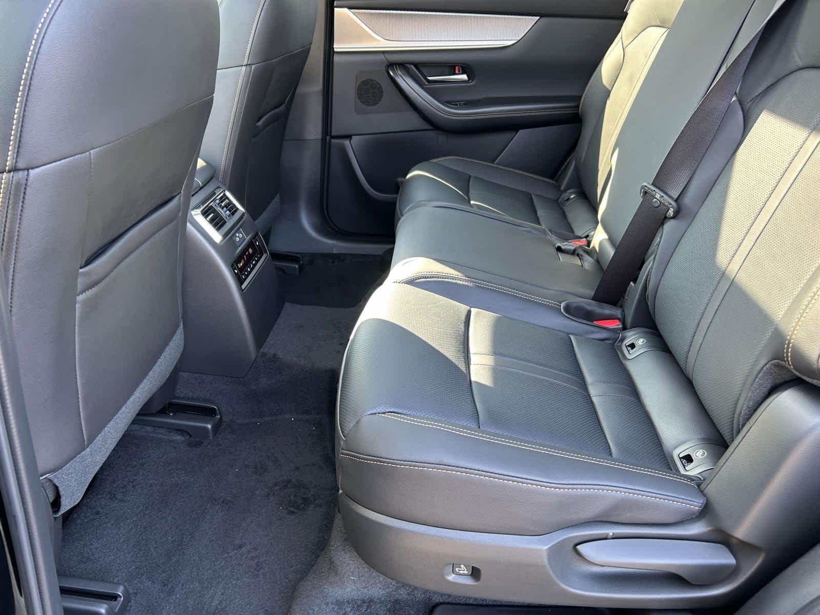 New 2026 Jet Black Mica Mazda Preferred image 18