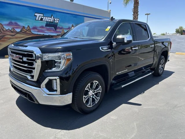 Used 2020 Gray GMC SLT image 4