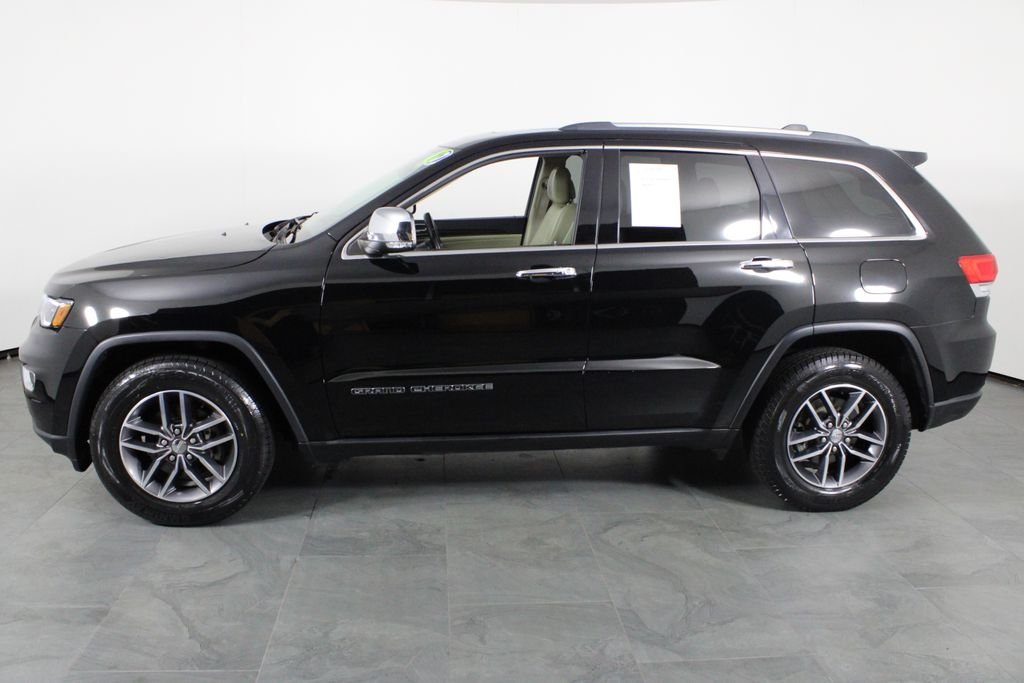 Used 2017 Black Jeep Limited image 12